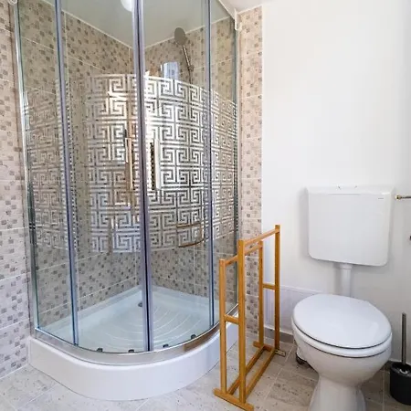 Apro - Tiny House Experience In The Heart Of Old Town